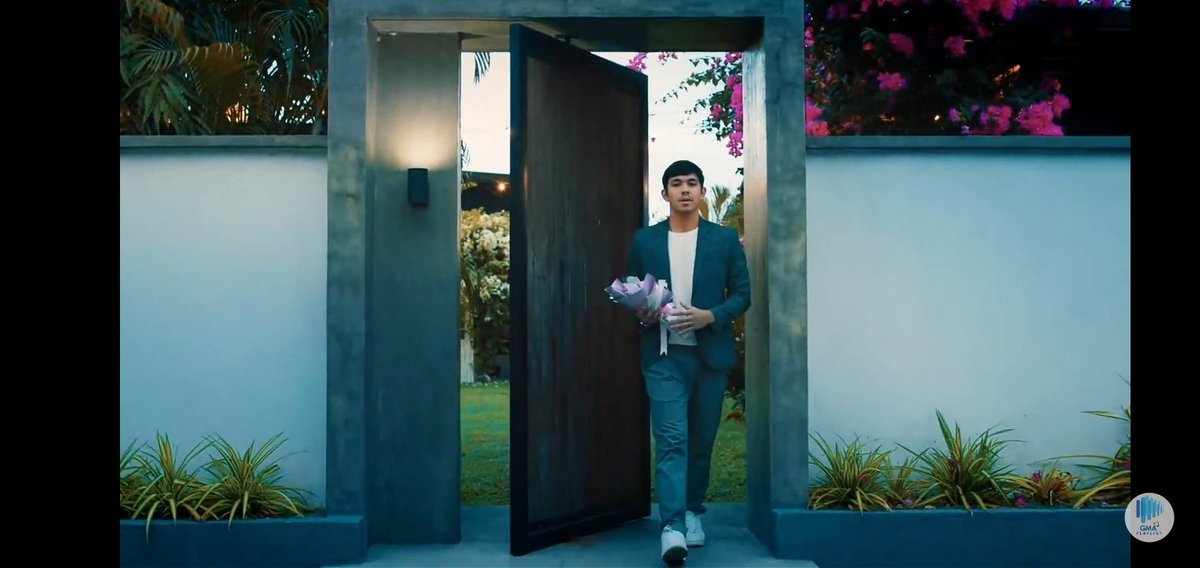 SebbiesOfficial's tweet photo. "WANT YOU" mv <333

@sebpajarillo https://t.co/Dnql7daEw7