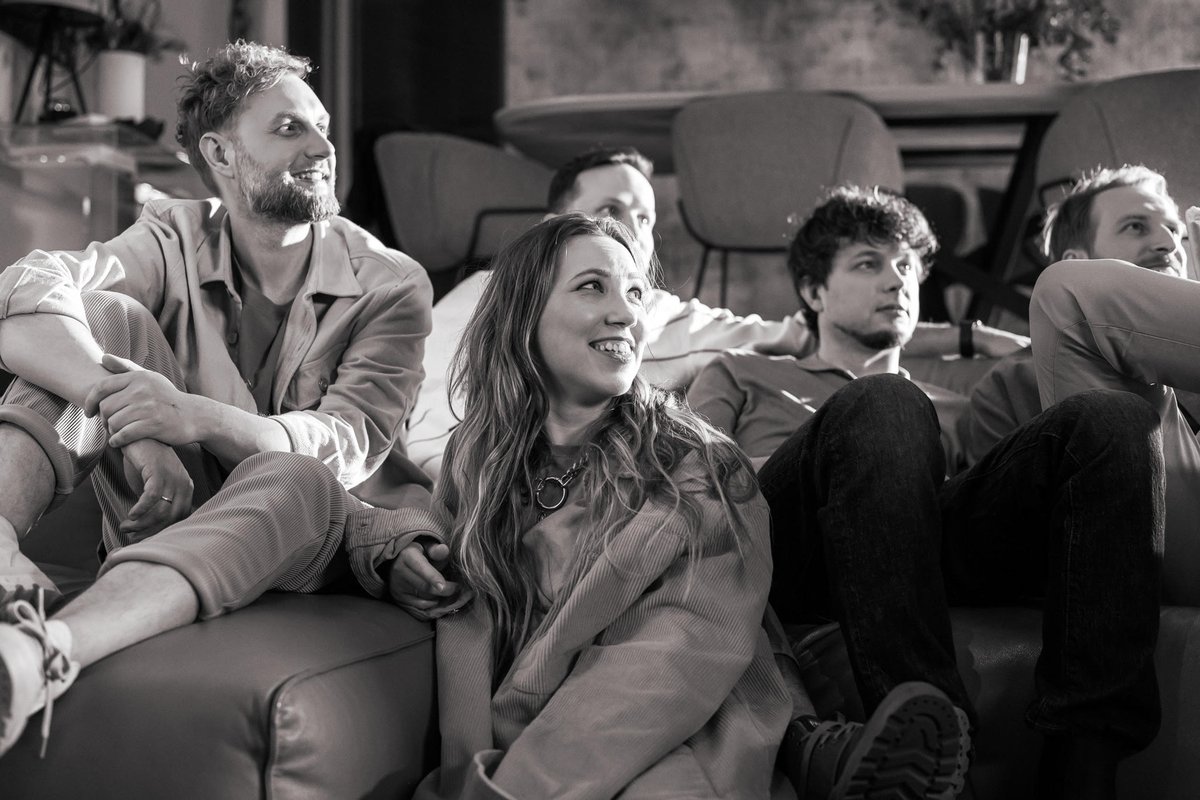 Vēl tikai līdz 07.03. vari ieķert biļeti uz lielkoncertu "Arēna Rīga" 03.11. par “Agro putniņu cenu”, NENOKAVĒ. 

📌 Links uz biļetēm: bilesuserviss.lv/astro
Foto: Šeila Orlova