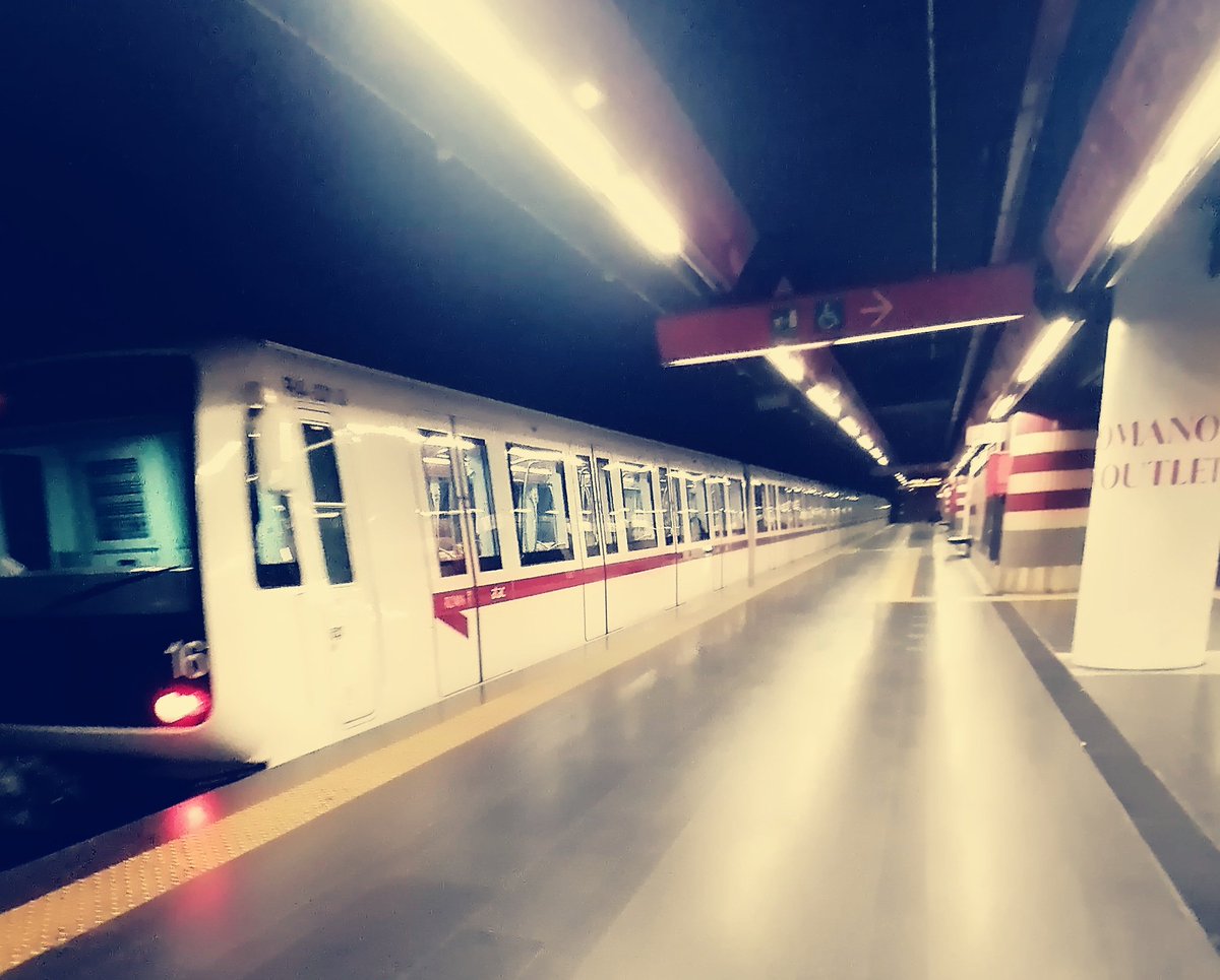 RobertaFantauz3's tweet image. #LineaA  Quel tram chiamato desiderio Preso il primo convoglio revisionato treno n 16 (MA 331-0) gioire per ciò che dovrebbe essere normalità @AtacNews @InfoAtac @eugenio_patane &amp;amp; tempi biblici spazioso e pulito quanto dura? @MercurioPsi @OQuotidianaBlog @romatoday @diarioromano