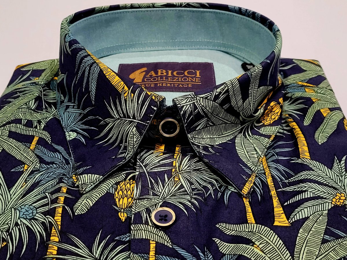 Eclectic Hound tweet media