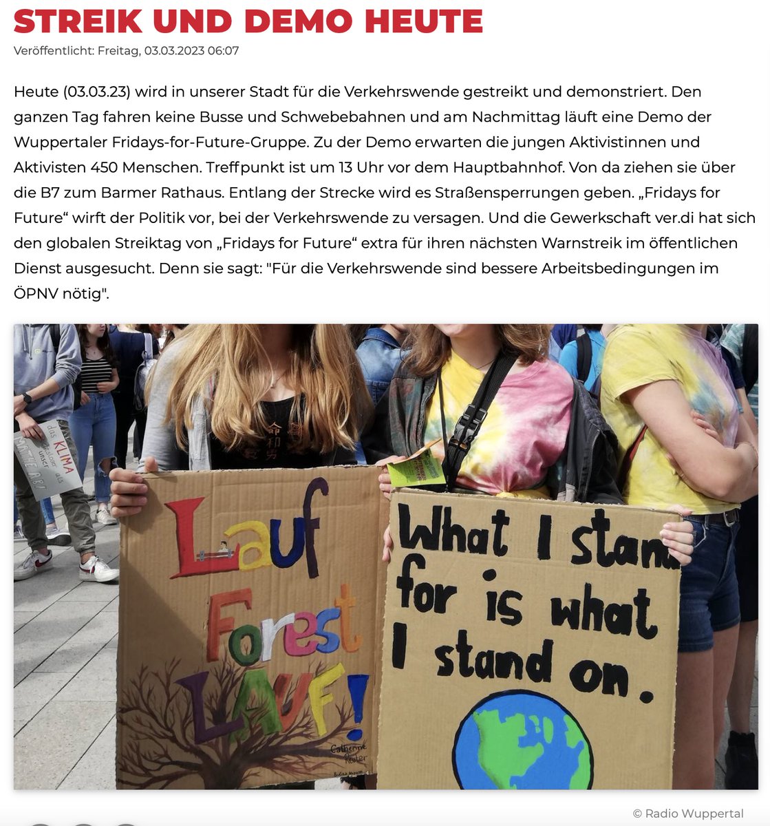 Heute kombinierter ÖPNV-Streik und #F4F-Demo in der <a href="/stadt_wuppertal/">Stadt Wuppertal</a>. Beides könnte in den aktuellen Tarifverhandlungen klug verbunden werden: durch ein 49 Euro-Ticket für alle Beschäftigten des öffentlichen Dienstes als Teil des Tarif-Verhandlungspaketes