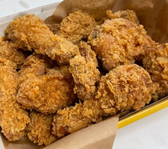 To en enter:
①Follow
@nftroro
②Like &amp; RT
③Tag 3 friends
AD =10
nftinfometa.com/#/detail/133
#NFTinfoMeta