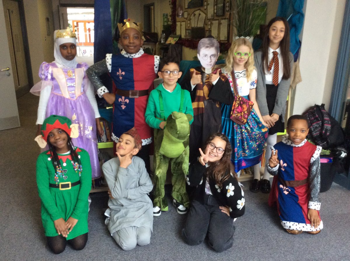 Reading@Foxfield tweet media