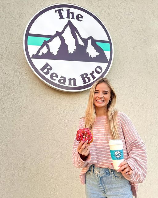 TheBeanBroo's tweet photo. New week, same Bean Bro order. ☕️ Happy Day!
#coffeetime #coffeeroasting #coffeeroasters #alabamacoffee #drivethrucoffee #dothanal #whatshappeninginenterprise #ozarkalabama #dalevillealabama https://t.co/LxJa3rBHUU