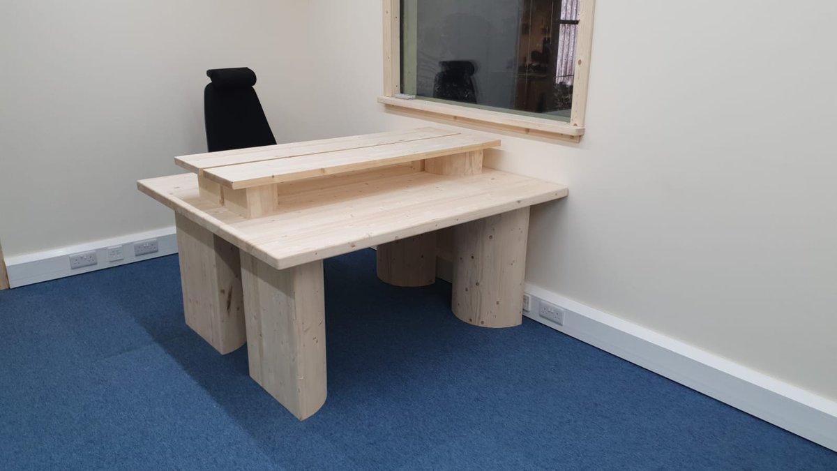 BucklandTimber's tweet photo. This column was made years ago in the factory, but wasn't used.

We don't like to waste things, so when we needed some legs for our desks in our newly constructed office space, we recycled it!

#workingwithwood #glulam #sustainability https://t.co/5XYRVQ3CNs