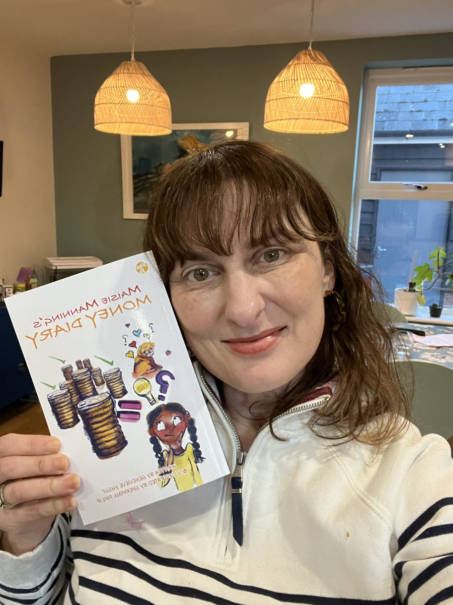JaJaJaBooks's tweet image. So happy to announce ‘Maisie Manning’s Money Diary’ is now live! It’s a story of sibling rivalry which incorporates some real world maths along the way! Available on Amazon. #mathsforkids #businessforkids #teachmathsinafunway