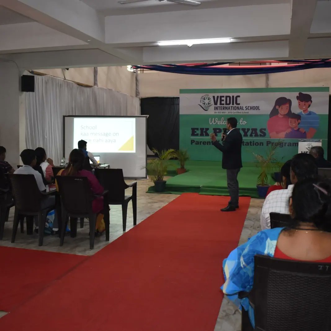 i_anandagrawal's tweet image. I want to share a few moments from "Ek-Prayas" Parents' Orientation Program for classes 6-10. We also declared the results of the student and had an amazing discussion with the parents.

#VedicInternationalSchool #EkPrayas #ParentsOrientationProgram