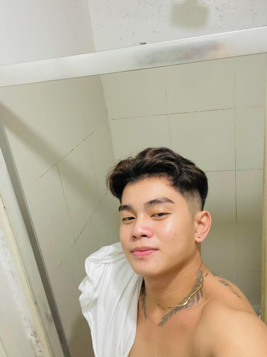 Kaeleebhoug's tweet photo. Goodeve https://t.co/nYu7L5qWW5