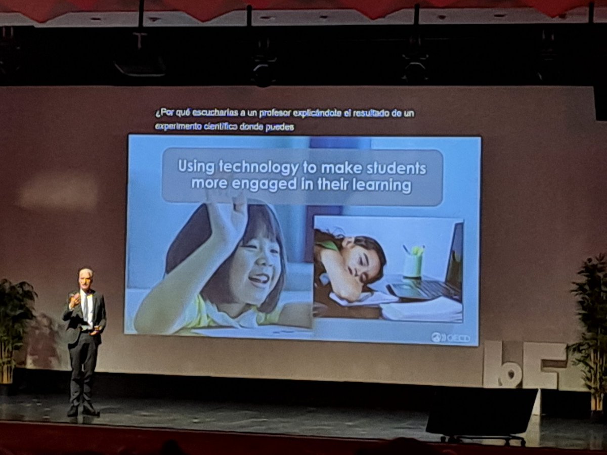 PalomaBracero's tweet photo. 🤖 👦 STUDENTS TEACHING ROBOTS?
Increasing Student Engagement With Technology
🇪🇺 #congresolíderesdigitales #IF_CMadrid with @SchleicherOECD
@OECDEduSkills https://t.co/K9O4dRBiWA