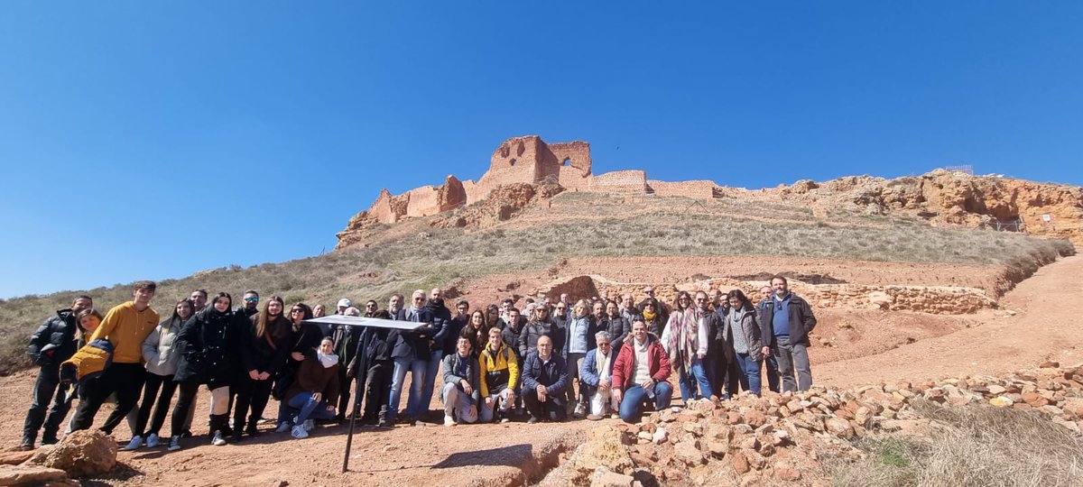 Visita del castillo de Montiel por los participantes al congreso.