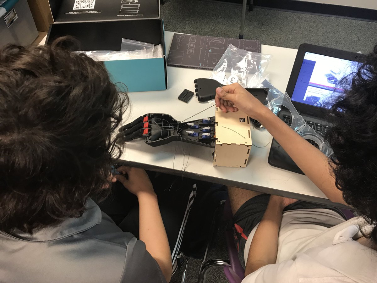 Oasis STEM Program tweet media