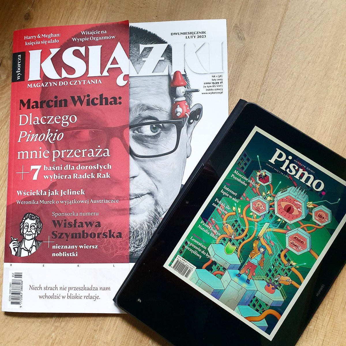 nerdheimpl's tweet image. #Piąteczek, czyli idealny dzień na #prasówka! Mamy #KsiazkiMagazyn
 i @magazynpismo (na @legimi), nie zawahamy się ich użyć! Jak wasz #widoknaweekend?

#czytanie #czytanko #reportaż #literatura #prasa #czasopisma #książki #press #nerdzenie