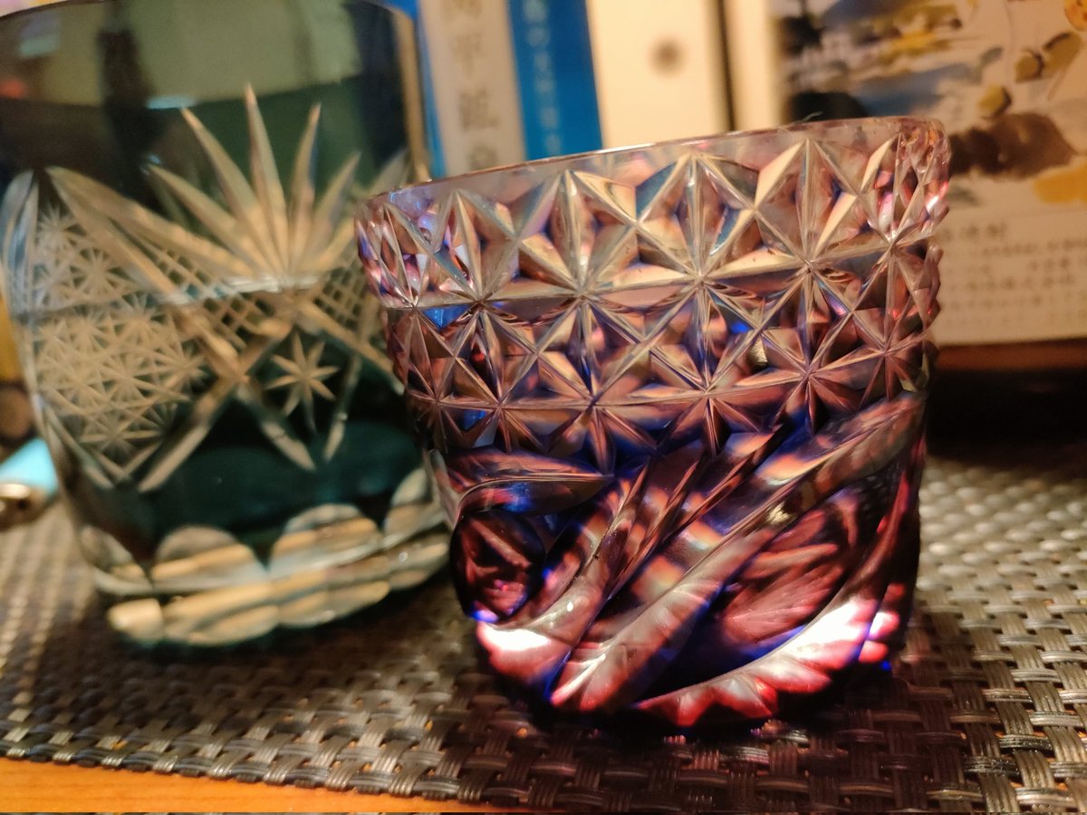 Aether_TB's tweet photo. 今愛用の薩摩切子 https://t.co/xVuhFrs7aF