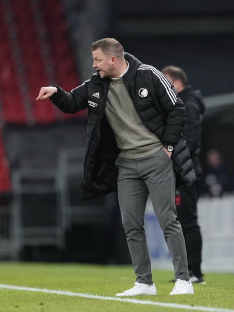 Gustav883's tweet photo. FCK under Neestrup i SL:
• 6 vundne kampe
• 3 uafgjorte
• 0 tabte
• 15 mål scoret
• 3 mål lukket ind
#fcklive #sldk https://t.co/r5LoCQFg7T