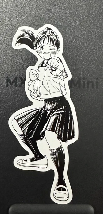 キーボードにいる明日ちゃん。
明日、クランチロールアワード。
最優秀アニメーション賞にノミネートされているとの事です!

明日ちゃんのセーラー服、是非。
ステッカー‼︎他のも是非! 