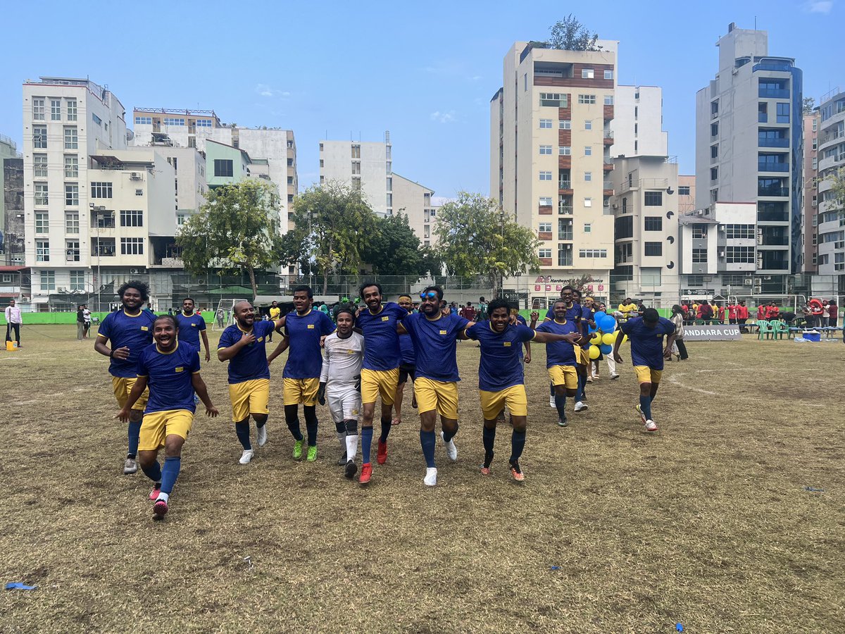TeamCLAP_'s tweet photo. Saabahey #TeamCLAP the comeback kid beat the giants to secure a place in the quarters. https://t.co/1KGvT4LC5T