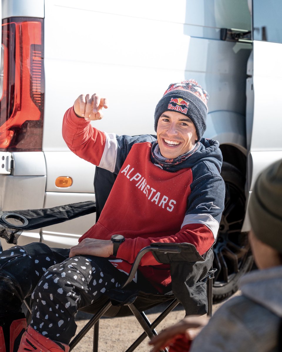 MauroScinto's tweet photo. RT @marcmarquez93: 🚿💪🏼That's a wrap up! Nice training with the guys!
#MM93 #simplystronger https://t.co/hd8HJ9CmB2