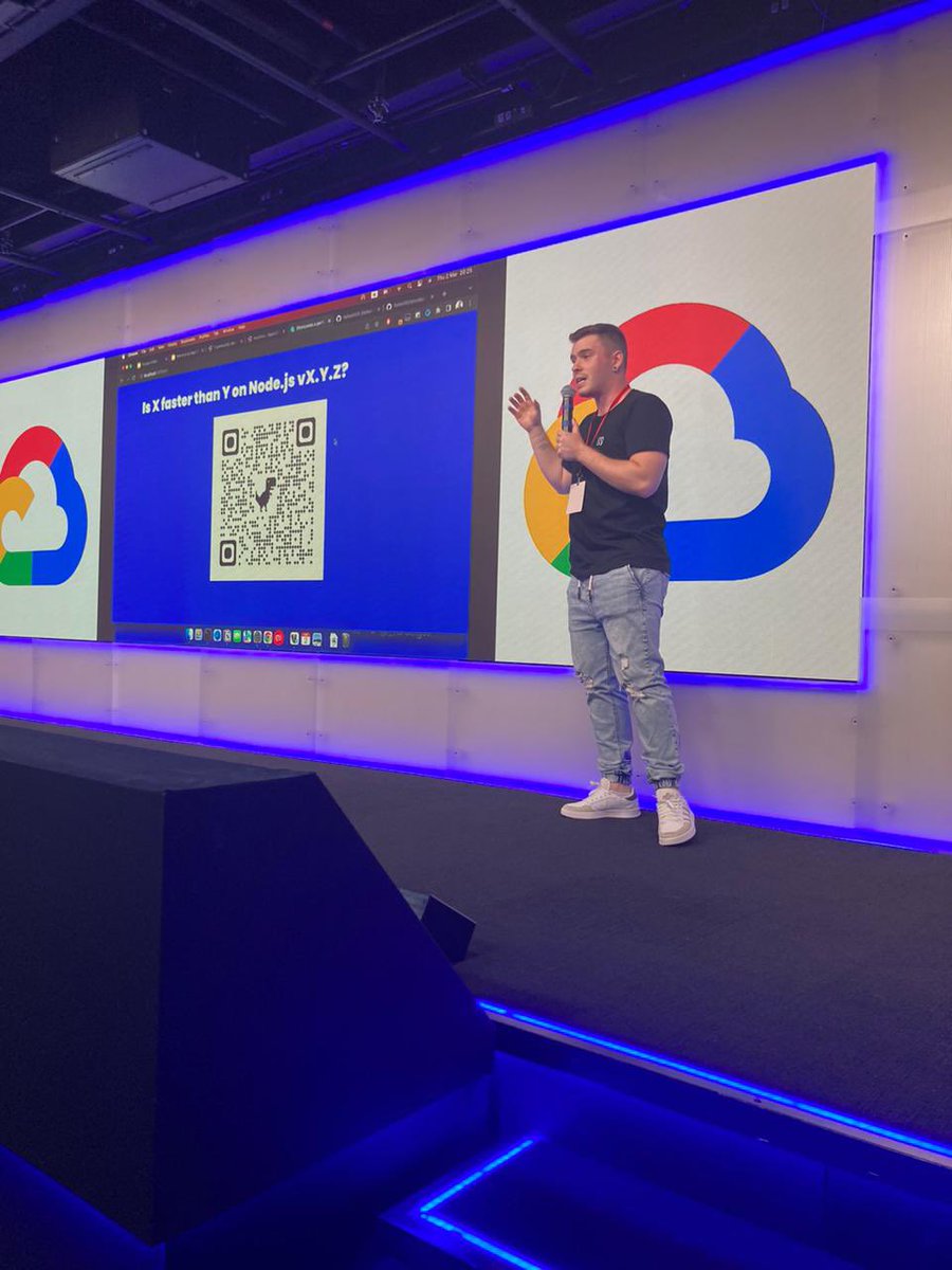 _rafaelgss's tweet image. A few pictures of yesterday’s talk at @nodebr. It was amazing! Valeu galera 🇧🇷

#nodebr