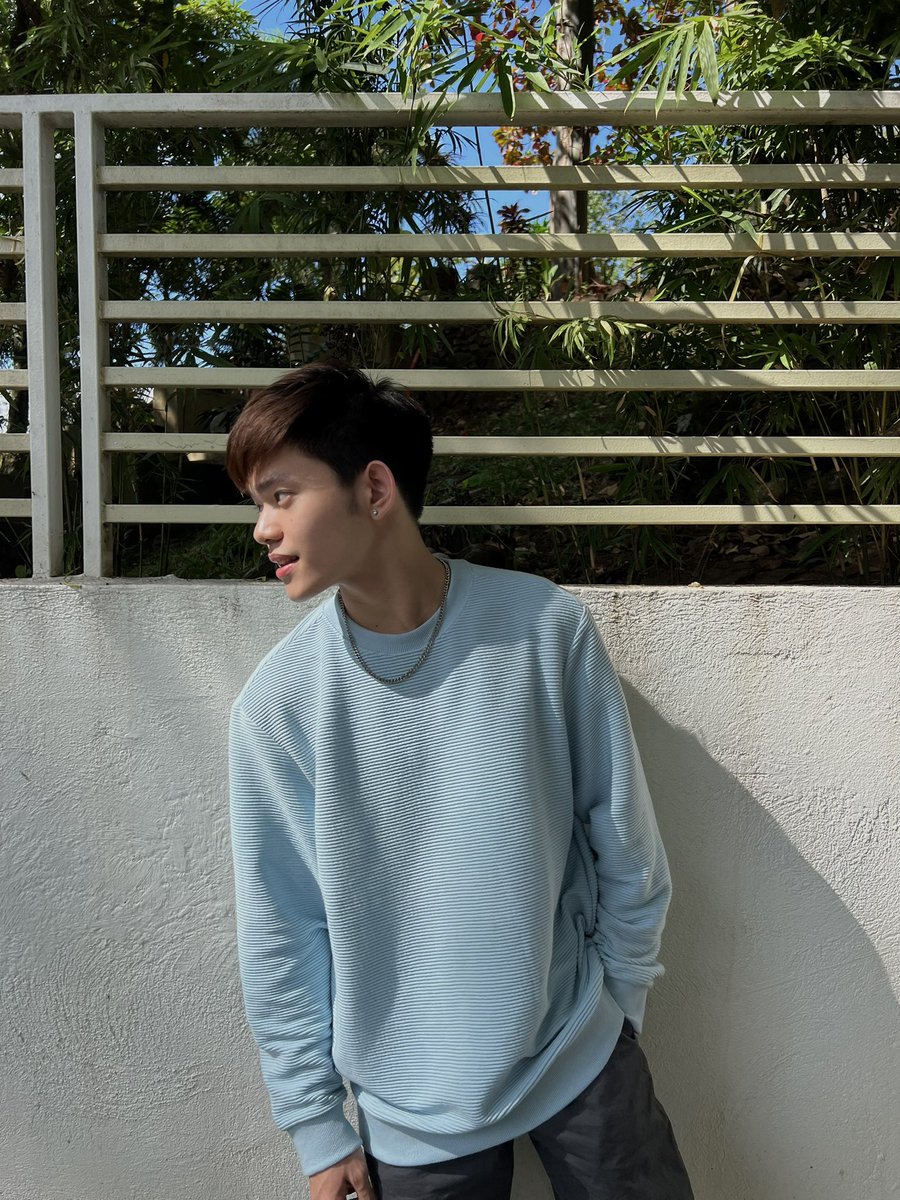 yofrancislim's tweet photo. 0 hrs of sleep. how am i still alive? 💀 https://t.co/BTjL3N8qSz