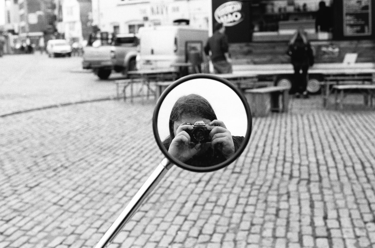 look at me I did a #selfportrait 

#filmphotography #Monochrome #believeinfilm