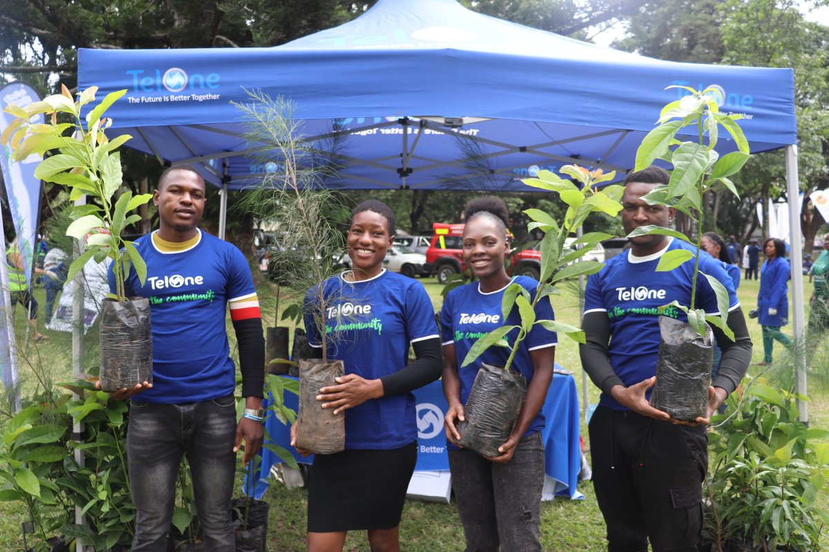 TelOneZW's tweet photo. Through its Corporate Social Investment programmes, TelOne has various environmental programmes, targeting sustainable environmental management. #MyEnvironmentMyPride #TelOneInTheCommunity https://t.co/xynzUALn9d