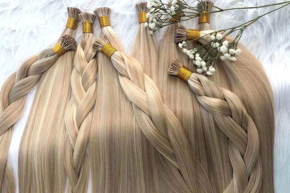 BobMuyiHair's tweet image. Cuticle intact I Tip hair extensions 
👉factory wholesale price 
👉OEM Service 
👉Sample order supported 
#hairextensions #itipextensions #sticktip #salonsupplies #hairfactory