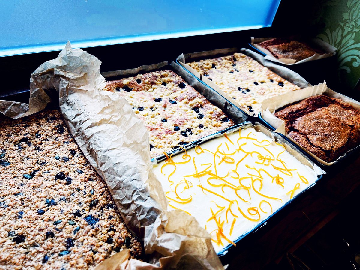 Our barista can bake! Just out of the oven at Haddenham &amp; Thame Parkway 👌🏼

#fromscratch #bakedinhouse