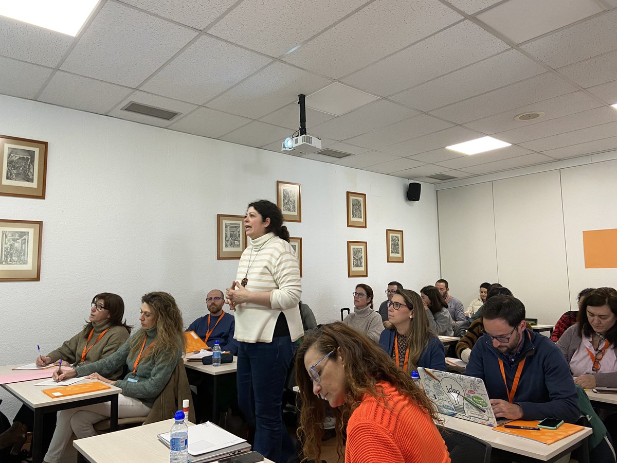 <a href="/loligarciaXXI/">Loli García García</a> #profesinnovadores <a href="/ecatolicas/">Escuelas Católicas</a> El lenguaje crea realidad. Conversaciones centradas en el aprendizaje. Estrategias para observar, interpretar y decidir cómo generar mejores oportunidades a cada alumno