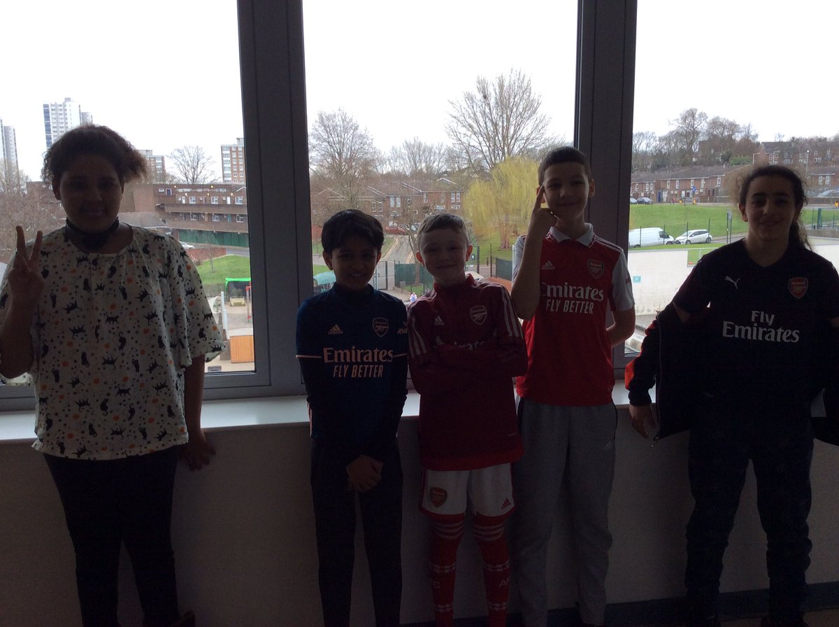 Reading@Foxfield tweet media