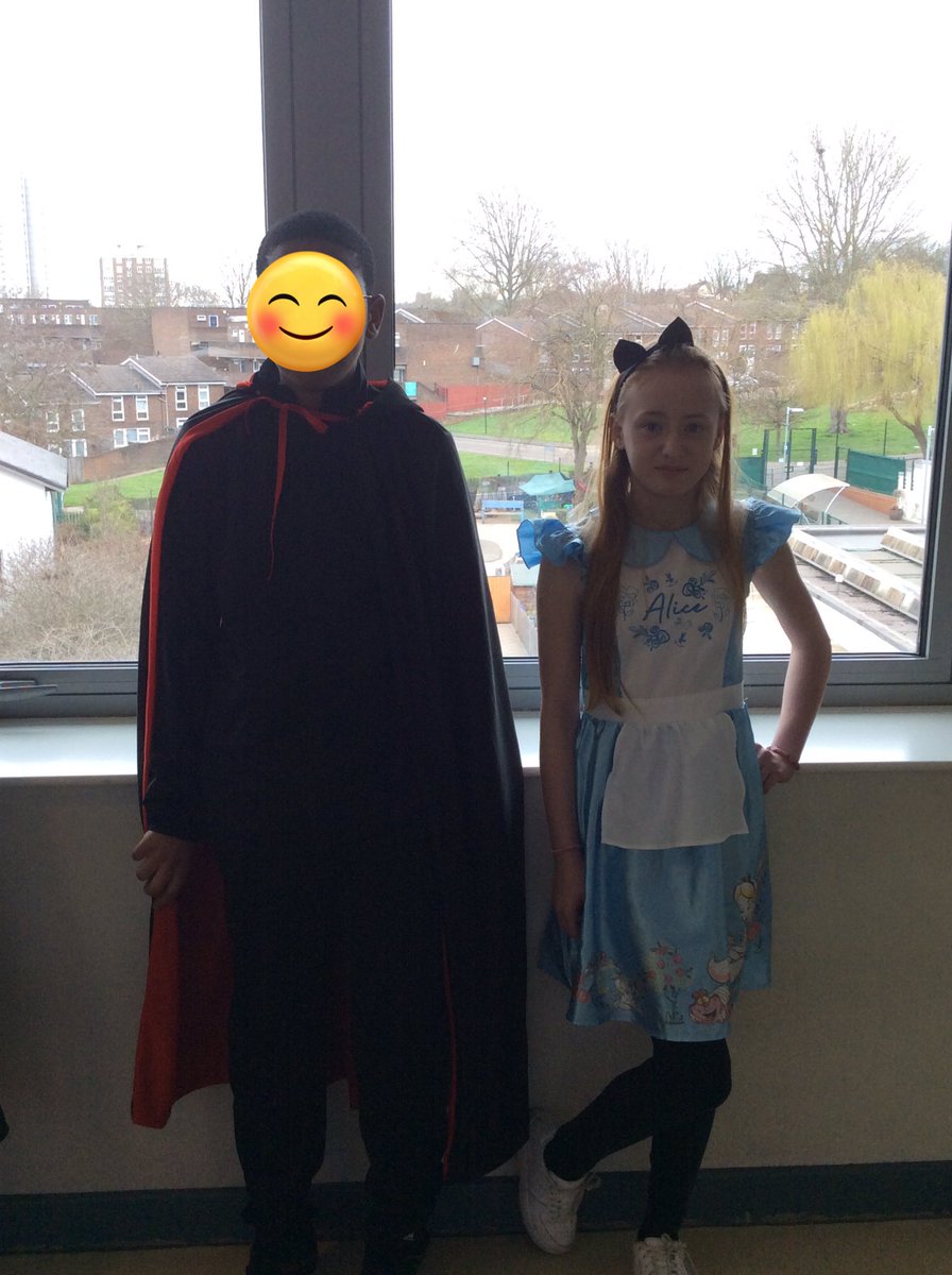 Reading@Foxfield tweet media