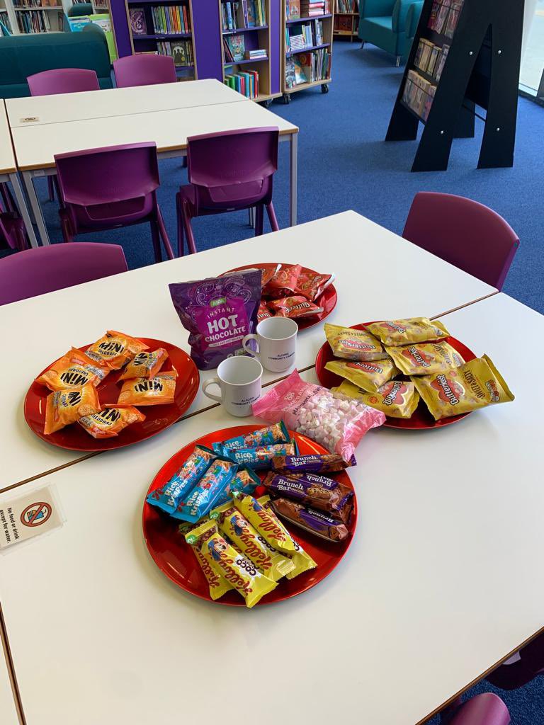 AlfordEnglish's tweet photo. Well done to Clan Backshall for winning our WRAD Masked Reader challenge ��🏼 the class were treated to hot chocolates with marshmallows and some snacks in our library today during their Clan time #TeamAlford 🌟 https://t.co/kUtaSdEvzn