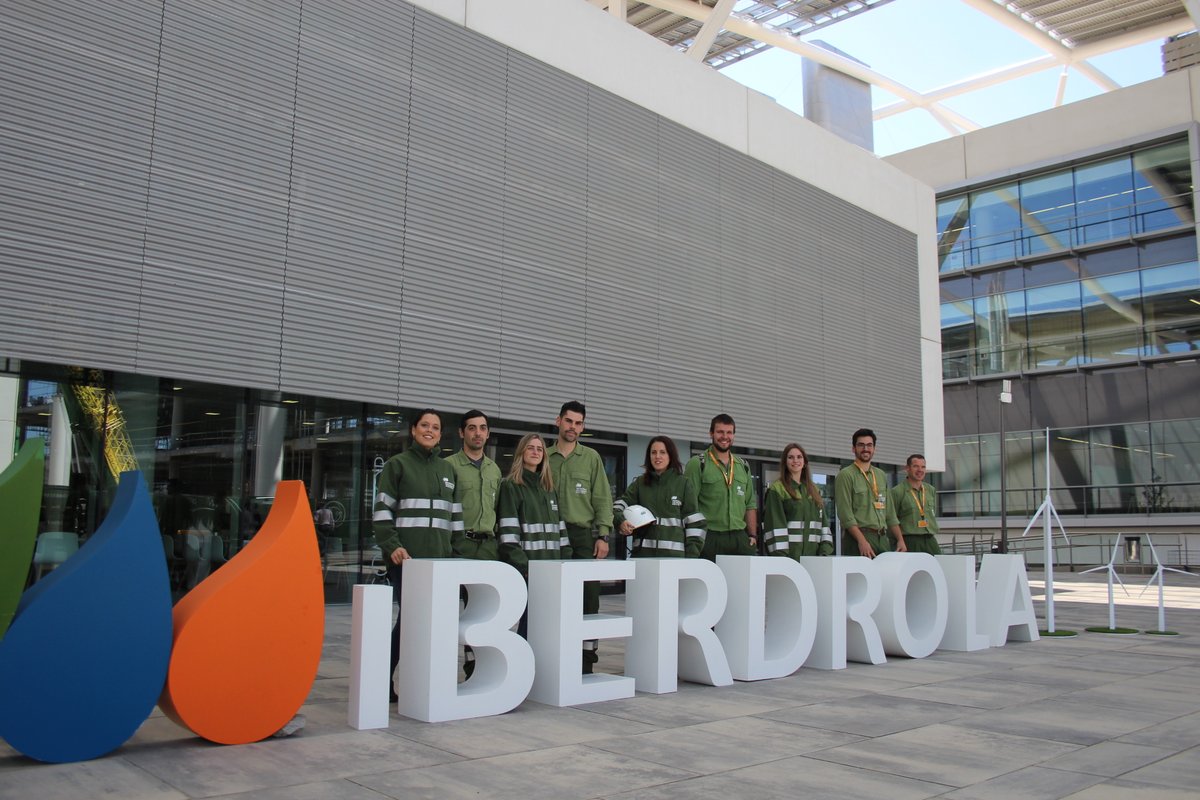 iberdrola's tweet image. ‼️📢 ¡Segunda empresa española y 1ª del sector energético en 𝕒𝕥𝕣𝕒𝕔𝕔𝕚ó𝕟 𝕕𝕖 𝕥𝕒𝕝𝕖𝕟𝕥𝕠 en el ranking #MercoTalentoEspaña de @mercoranking!  

📲Lideramos también la categoría Talento Digital en 𝒓𝒆𝒅𝒆𝒔 𝒔𝒐𝒄𝒊𝒂𝒍𝒆𝒔👍🏼.

#RRHH #talento
europapress.es/economia/notic…