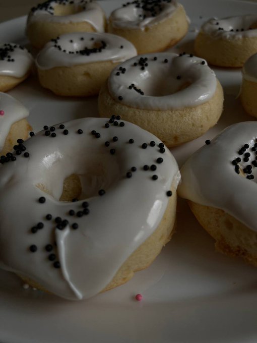 Я тут наделала вкусняшек 🥺 https://t.co/TsX9ZDsKII<a href="/tag/%D0%BD%D1%8E%D0%B4%D1%81"class="tags"><span>#нюдс</span></a><a href="/tag/%D0%BD%D1%8E%D0%B4%D1%81%D0%BE%D0%BF%D1%8F%D1%82%D0%BD%D0%B8%D1%86%D0%B0"class="tags"><span>#нюдсопятница</span></a><a href="/tag/%D0%BD%D1%8E%D0%B4%D1%81%D1%8B%D0%BA%D0%B0%D0%B6%D0%B4%D1%8B%D0%B9%D0%B4%D0%B5%D0%BD%D1%8C"class="tags"><span>#нюдсыкаждыйдень</span></a><a href="/tag/%D0%BD%D1%8E%D0%B4%D1%81%D1%8B%D0%BA%D0%B0%D0%B6%D0%B4%D1%8B%D0%B9%D1%87%D0%B0%D1%81"class="tags"><span>#нюдсыкаждыйчас</span></a>