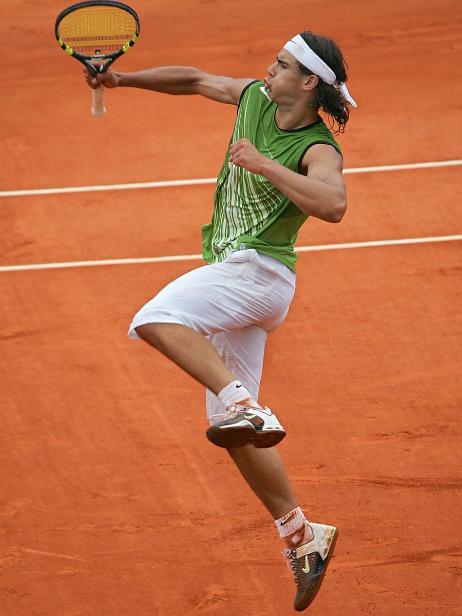 Olly_Tennis_'s tweet photo. After 912 weeks, or 17 and a half years (April 2005 🤯), Rafael Nadal will leave the Top 10 for the first time since he entered it as a teenager. 

What a run it was. The longest ever, for a male player. 

He’ll be right back there, soon enough 😉💪 https://t.co/ghwVMxd09J