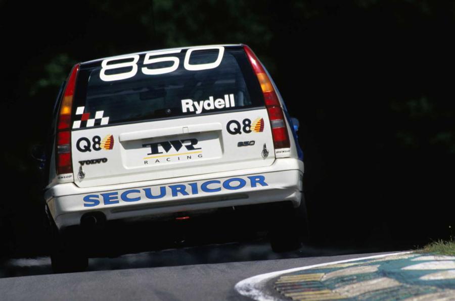 ClassicBTCC's tweet photo. Classic #BTCC time...1994 - Rydell @RickardRydell https://t.co/JGtMX11gEJ