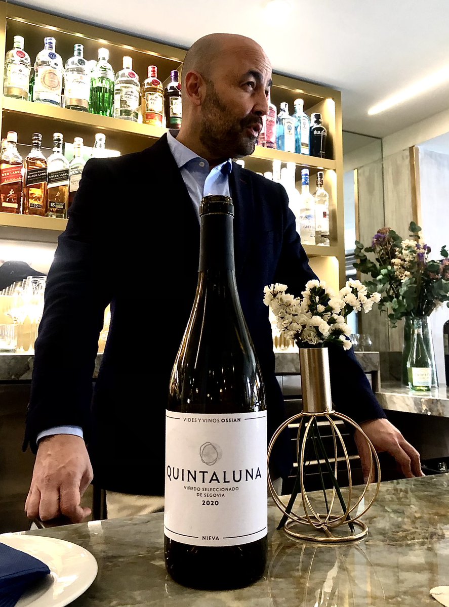 LA MORENA MADRID
@lamorena_madrid 

Oferta gastronómica muy cuidada, con una fusion cocina Mediterránea-Latinoamericana, con un servicio estupendo!

#lamorenamadrid #chamartin #cocinamediterranea #food #gastro #gastronomía #gastronomy #vino #vinho #vin #wine #winelovers