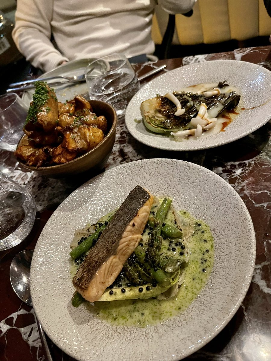 OSMA last night in Prestwich. Delicious food and the best company! #friends #nightout