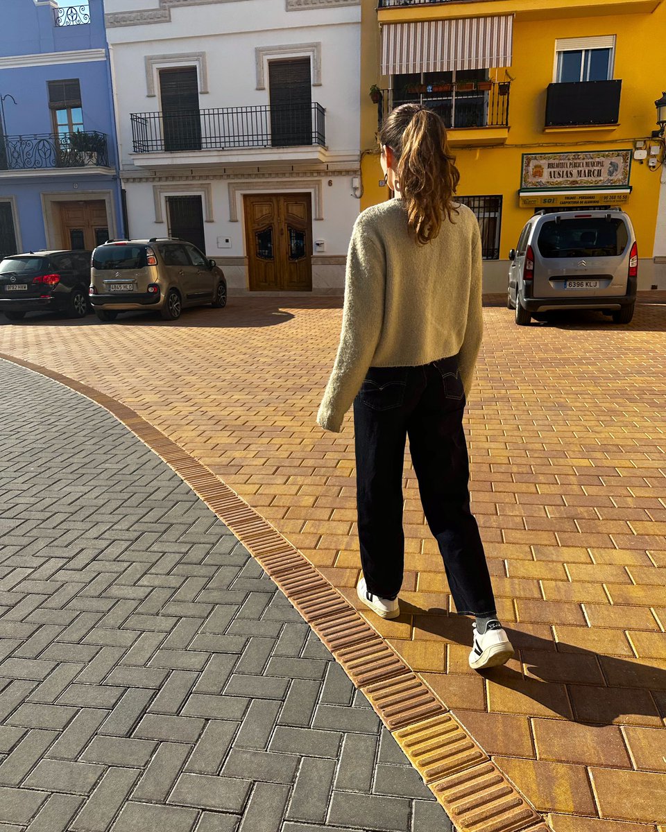 PavGuillen's tweet photo. Adoquines Pavestonsil PETREO con capacidad fotocatalitica CLEANNOX descontaminante para la población de Canet de Berenguer - Valencía.
#pavestonsil #adoquines #canetdenberenguer #fotocatalisis #cleannox #descontaminante #pavimentodescontaminante #pavimentosostenible https://t.co/n1CbF05zxU