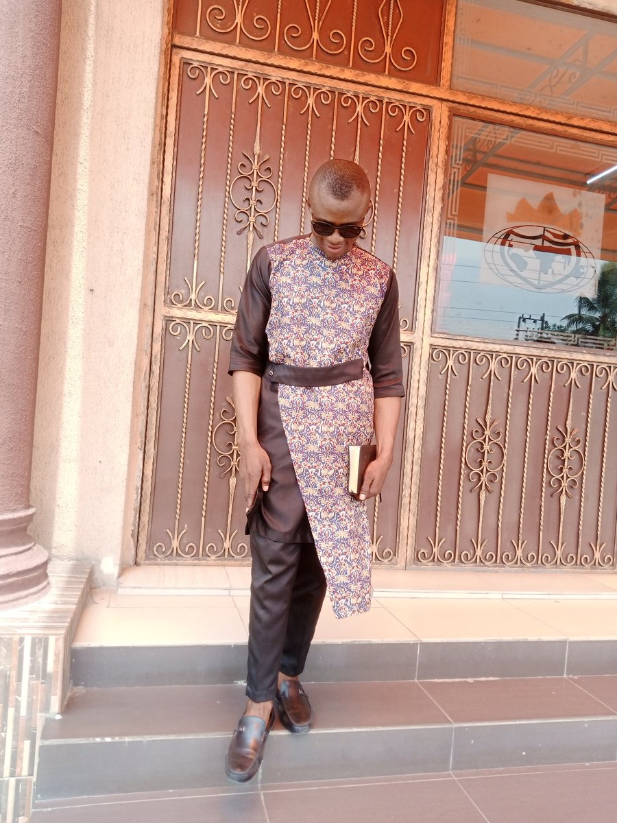 EmmanuelUGAH5's tweet photo. It's demonic if the only thing growing in your life is age. Change your level. https://t.co/FWUvYKEgxI