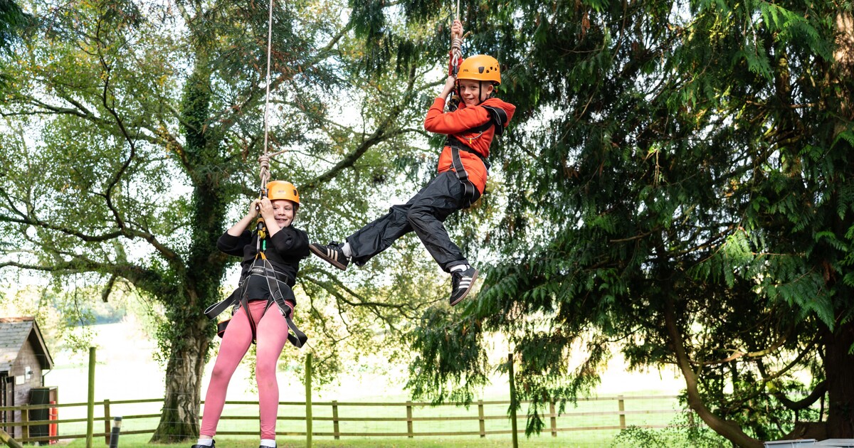 Girlguiding For Members (@guidingmembers) on Twitter photo Looking for adventurous Easter holiday activities?
Blackland Farm, Foxlease and Waddow Hall are running their egg-citing Skoolz Out programme for girls and boys aged 8+ 💫
Our action-packed days include abseiling, archery, zip wire and more!
Book now: girlguidingactivitycentres.org.uk/offer/school-h… Looking for adventurous Easter holiday activities?
Blackland Farm, Foxlease and Waddow Hall are running their egg-citing Skoolz Out programme for girls and boys aged 8+ 💫
Our action-packed days include abseiling, archery, zip wire and more!
Book now: girlguidingactivitycentres.org.uk/offer/school-h…