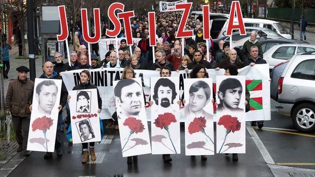 Pedro María Martínez Ocio, Francisco Aznar, Romualdo Barroso, José Castillo, Bienvenido Pereda.

Gazteiz, 3 de Marzo 1976. 
Asesinados por la transición española.
Ni olvido ni perdón!!

EGIA! 
JUSTIZIA! 
OROIMENA!

Herriak ez du barkatuko!!
🌹Agur eta ohore ✊🏽
#M3MORIA