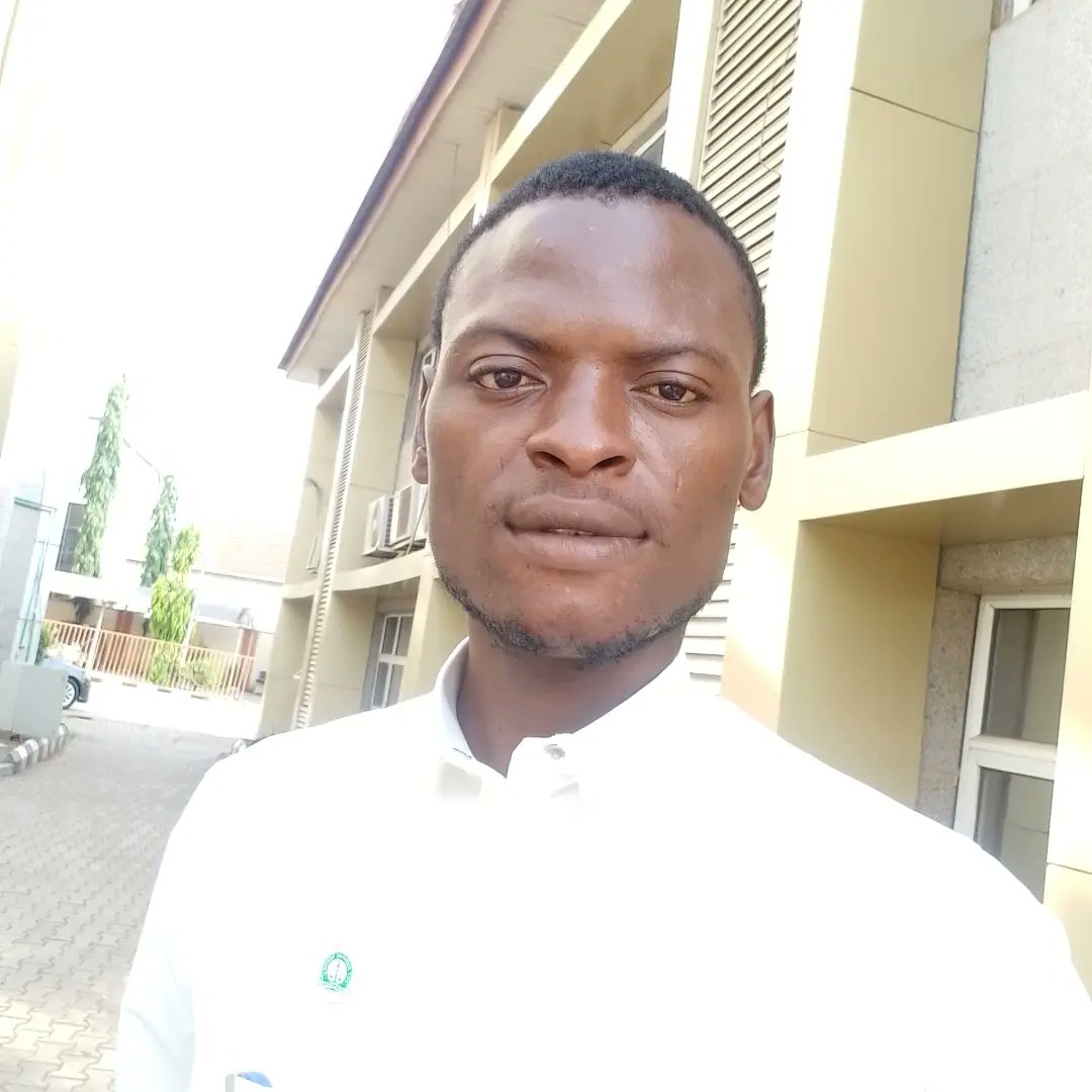 mr_danlami's tweet photo. It's friday!

Peace onto you. https://t.co/OfLBfSsrFk