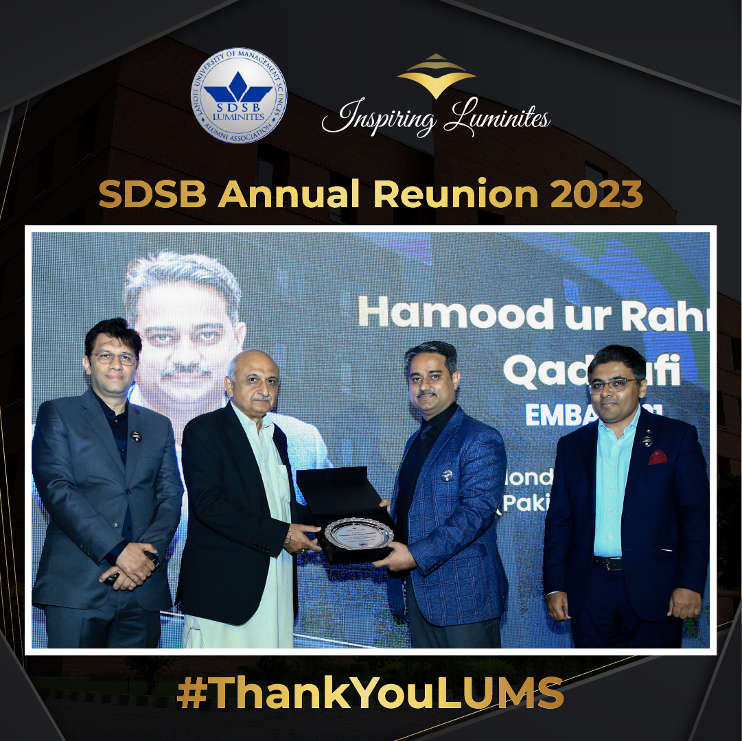 SDSBLuminites's tweet photo. Hamood ur Rahman Qaddafi, EMBA Class of 2021, was awarded the prestigious "๐๐ป๐๐ฝ๐ถ๐ฟ๐ถ๐ป๐ด ๐๐๐บ๐ถ๐ป๐ถ๐๐ฒ๐" award at the ๐ฆ๐๐ฆ๐ ๐๐ป๐ป๐๐ฎ๐น ๐ฅ๐ฒ๐๐ป๐ถ๐ผ๐ป ๐ฎ๐ฌ๐ฎ๐ฏ.
#LuminitesAssociation #LUMS #SDSB #AnnualReunion2023 #InspiringExcellence #PrideOfLUMS https://t.co/YCuJYTuYqE