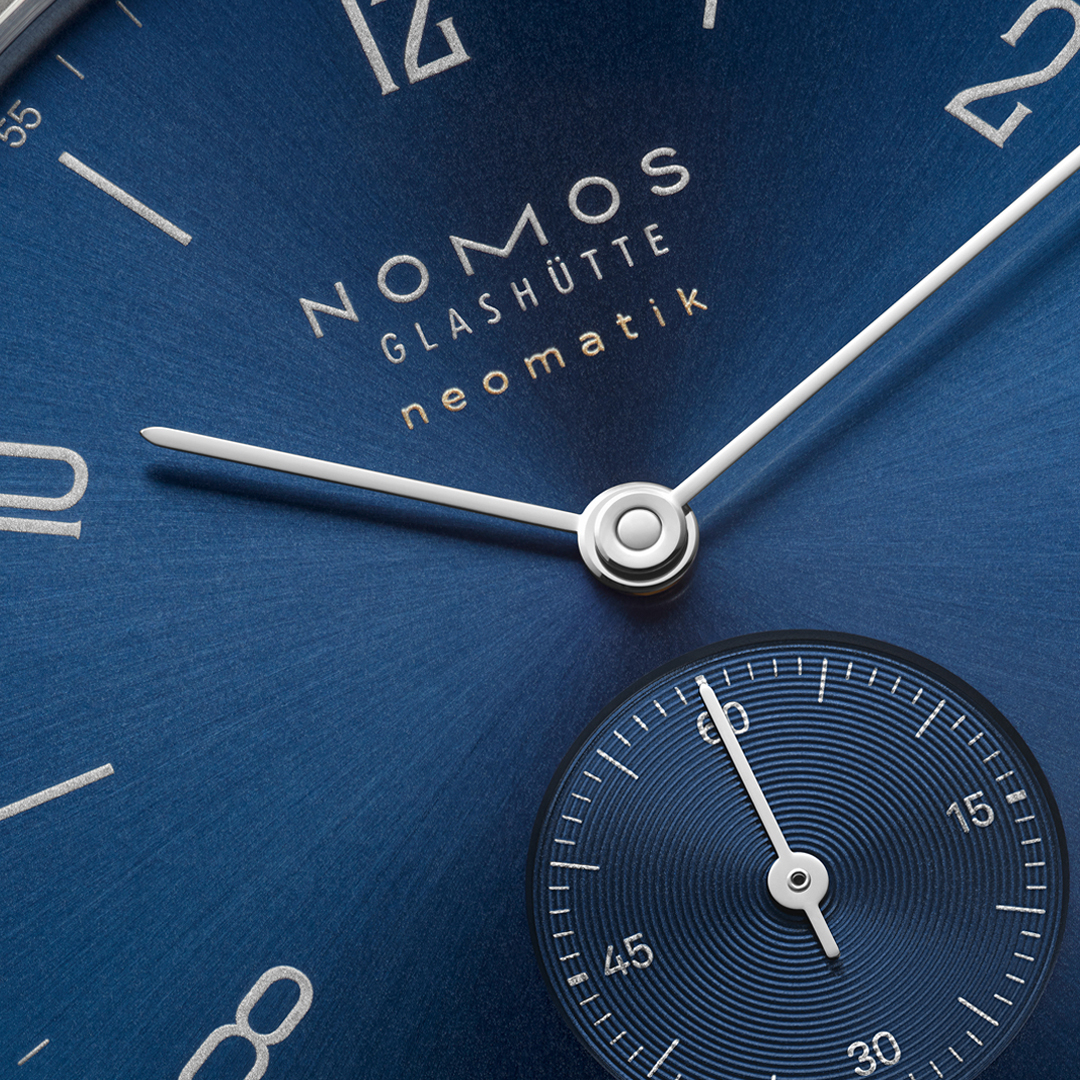 CWSellors's tweet photo. Introducing the Nomos Glashutte Tangente Neomatik Blue Gold. Arriving in two case sizes, 35mm and 39mm, featuring a deep blue sunburst gold plated dial.
https://t.co/GG30vviG8B
#CWSellors #NomosGlashutte #Tangente #Neomatik #NewWatchReleases #GermanWatchmaking #Glashutte https://t.co/GtmUN3eynD