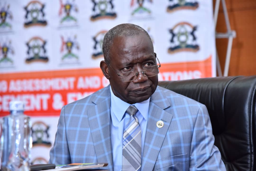 SpiceFMHoima's tweet photo. Uneb: One candidate wrote on page 2: Dear Mr examiner, you are still wasting time on me when there are more serious candidates? I'm the stone that the builder refused. Another candidate decided to copy and rewrite questions.
#UACE22 https://t.co/Gbkuy0xUKH