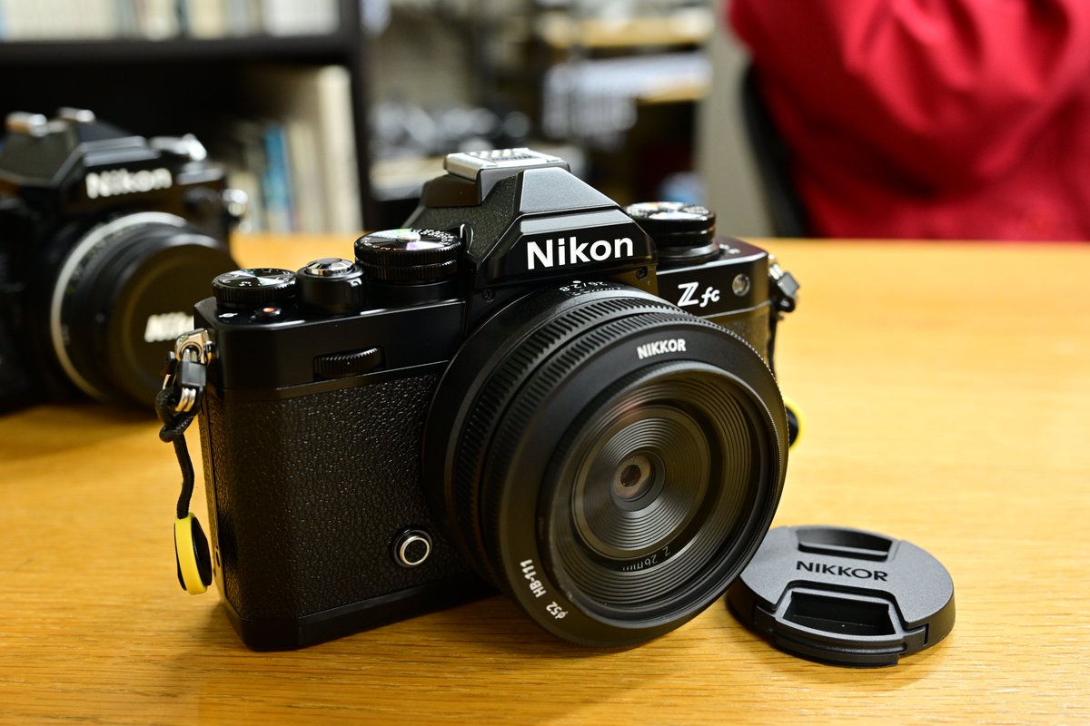 ブラックかっこいい！！
26mmと合わせると本当にFM2みが強くていい感じ！
また支払いの日々です。
#Nikon 
#Zfc 
#FM2