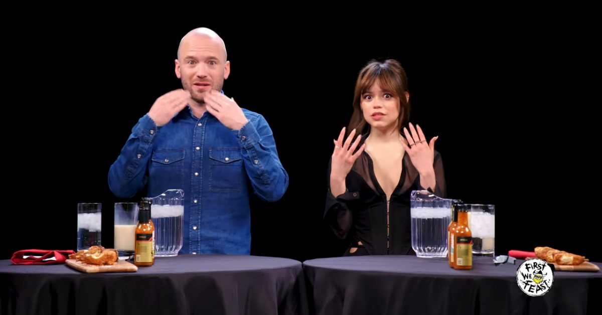 bleedingcool's tweet photo. ICYMI: Checking in with Sean Evans & #HotOnes, #Wednesday star #JennaOrtega discussed the #TheAddamsFamily spinoff and other topics while showing the #wingsofdeath" no mercy. / #ScreamVI #SNL @SeanSeaEvans @firstwefeast @jennaortega https://t.co/zimraM5g35 https://t.co/rZPFwutXzR