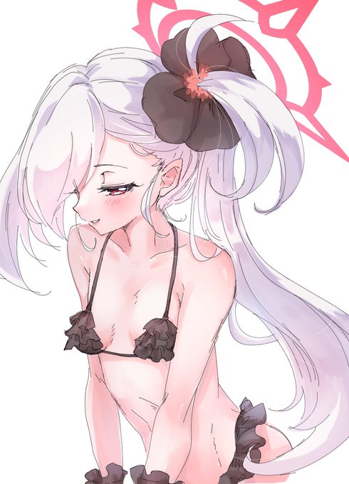 マイクロビキニムチュキ 