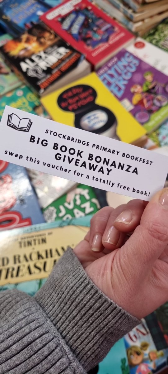 stockbridge_ps's tweet photo. Bookfest 23! It's our Big Book Bonanza Giveaway. A FREE book for EVERY child in our Nursery and school. All donated by our famlies. Thank you to our Bookfest team of parents and staff! https://t.co/0CeNBSvbtP
