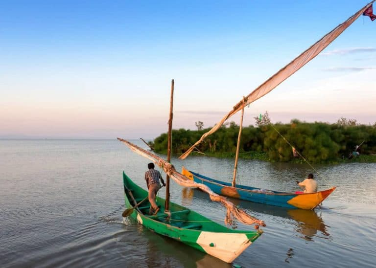 If you really want to experience the heart of Uganda, #VisitUganda 's  Lake Victoria,the birthplace of the Nile River. #UgandaIsBlessed